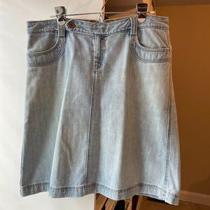 Gap | Jean Skirt, knee length, size 10